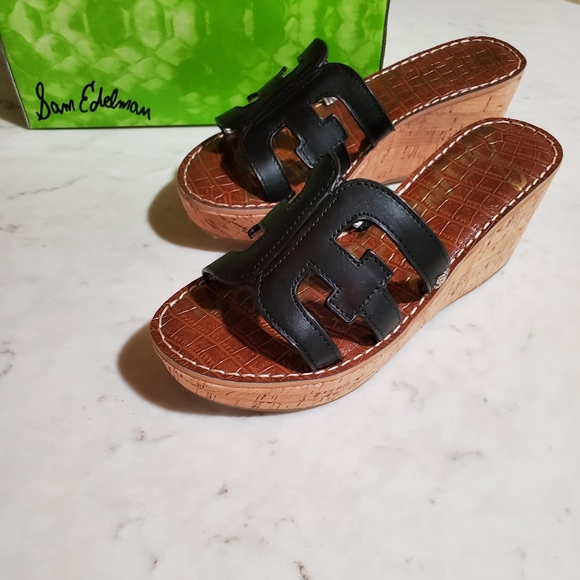 NWT Sam Edelman Black NWT in BOX - Picture 2 of 3